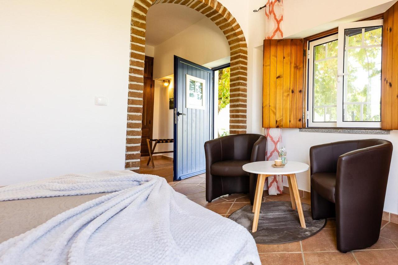 Monte Do Colmeal - Country House & Wine Guest House Mourao Ngoại thất bức ảnh
